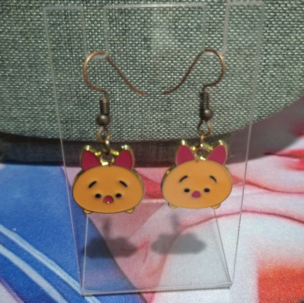 Hand Crafted Cute Piglet Earrings - Gold and Pink - Picture 2 of 8